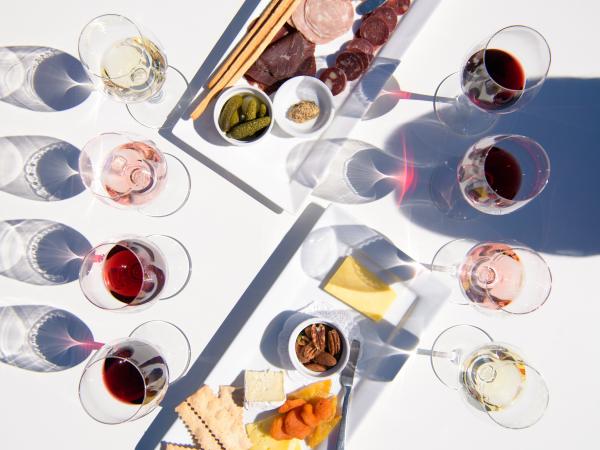 Wine Tasting with Snacks