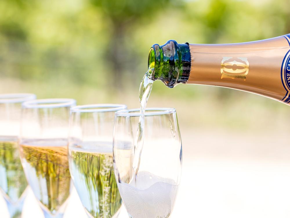 Domaine Carneros sparkling wine pour