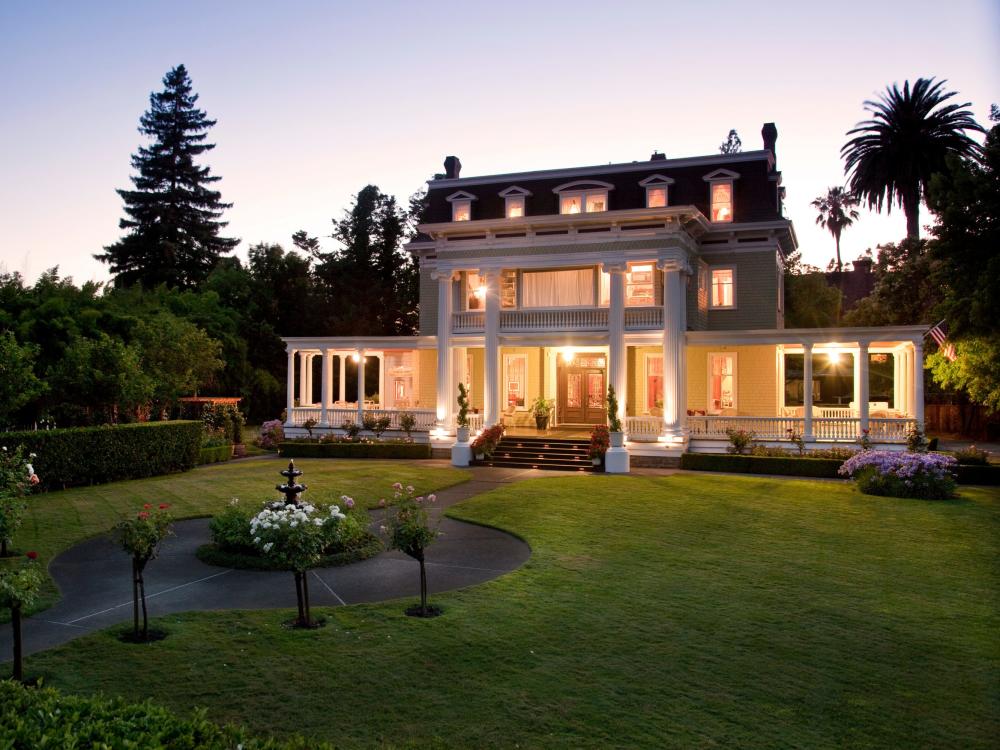 Churchill Manor in downtown Napa